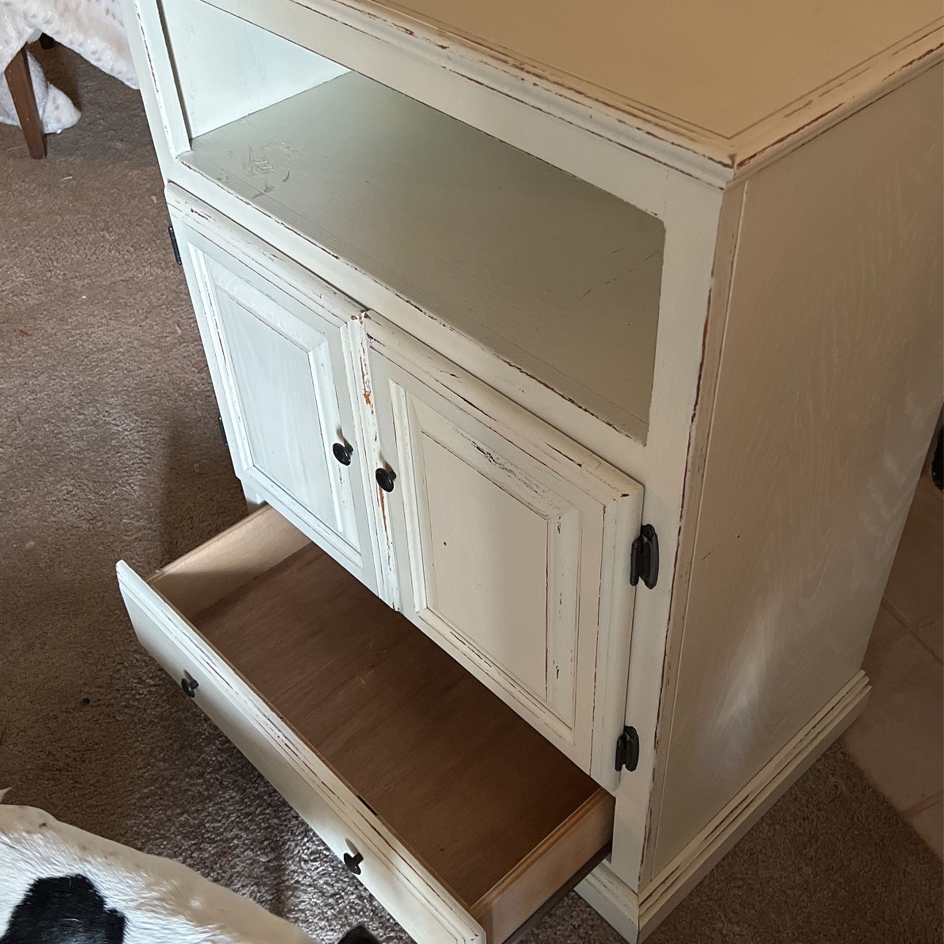 TV Stand/Side Table? for Sale in Westfield, IN OfferUp