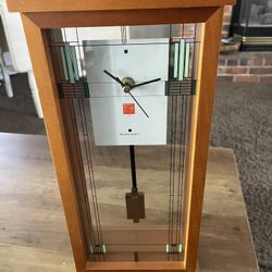 Bulova clock 