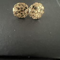 10k Solid Gold Cookie Earrings‼️‼️