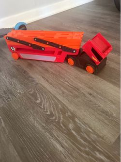 Toy car trailer / hot wheels trailer