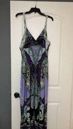 New / Nearly New Women’s plus size clothing