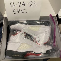 2020 NIKE AIR JORDAN 5 RETRO FIRE RED size 10 PURCHASED FROM SNKRS APP