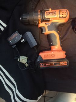 Black and decker 20 volt with battery and charger
