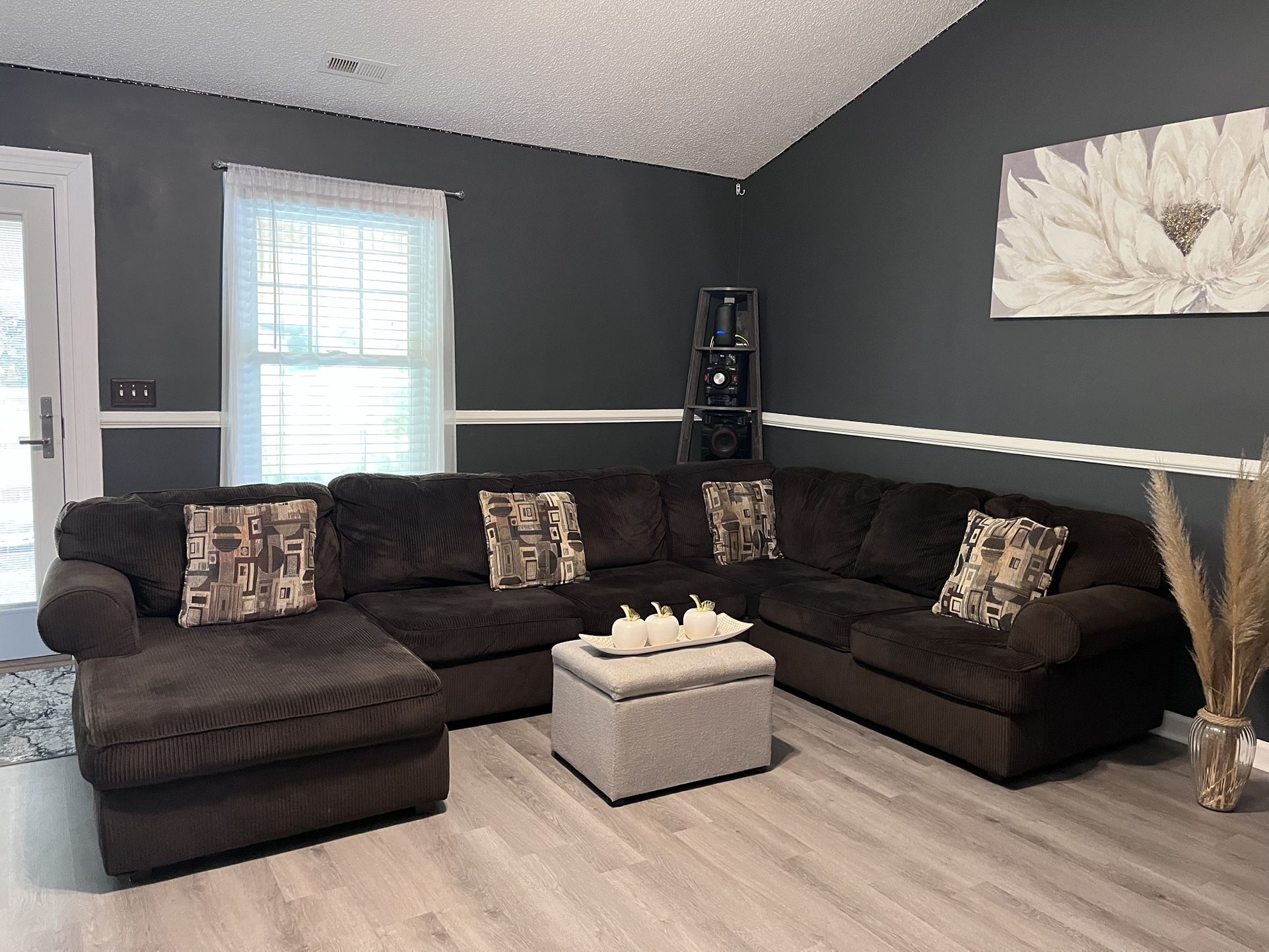 Sofá ashley furniture