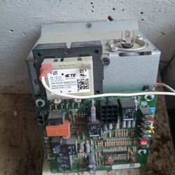 PCBBF132 Circuit Board 1165-410 used #D68