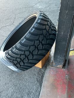 Amp Terrain attack Tire