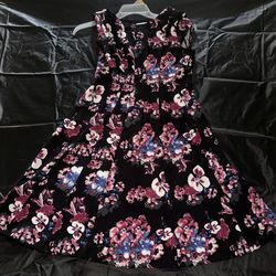 Elle Black Floral Dress
