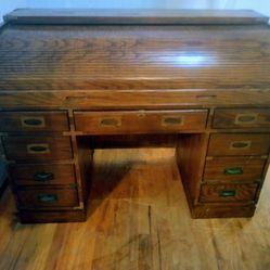 Antique Oak Rolltop Desk