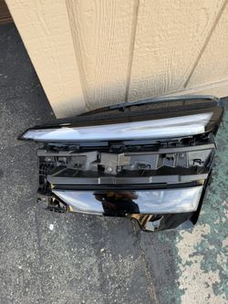 Tesla Model Y Juniper 2025–2026 Left Driver Side LED Headlight OEM 1918347-00