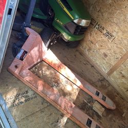 Pallet Jack