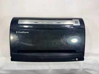 FoodSaver V3525 vacuum sealer