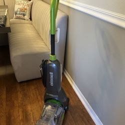 Bissell Turboclean PowerBrush Pet Carpet Cleaner Shampooer