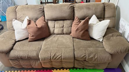 Free recliner couch