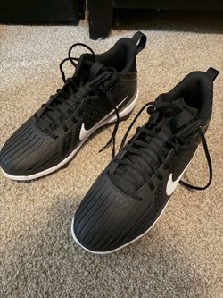 Nike Men's Alpha Menace Strong Football Cleats
