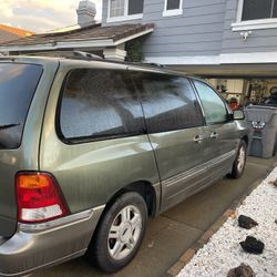 2002 Ford Windstar