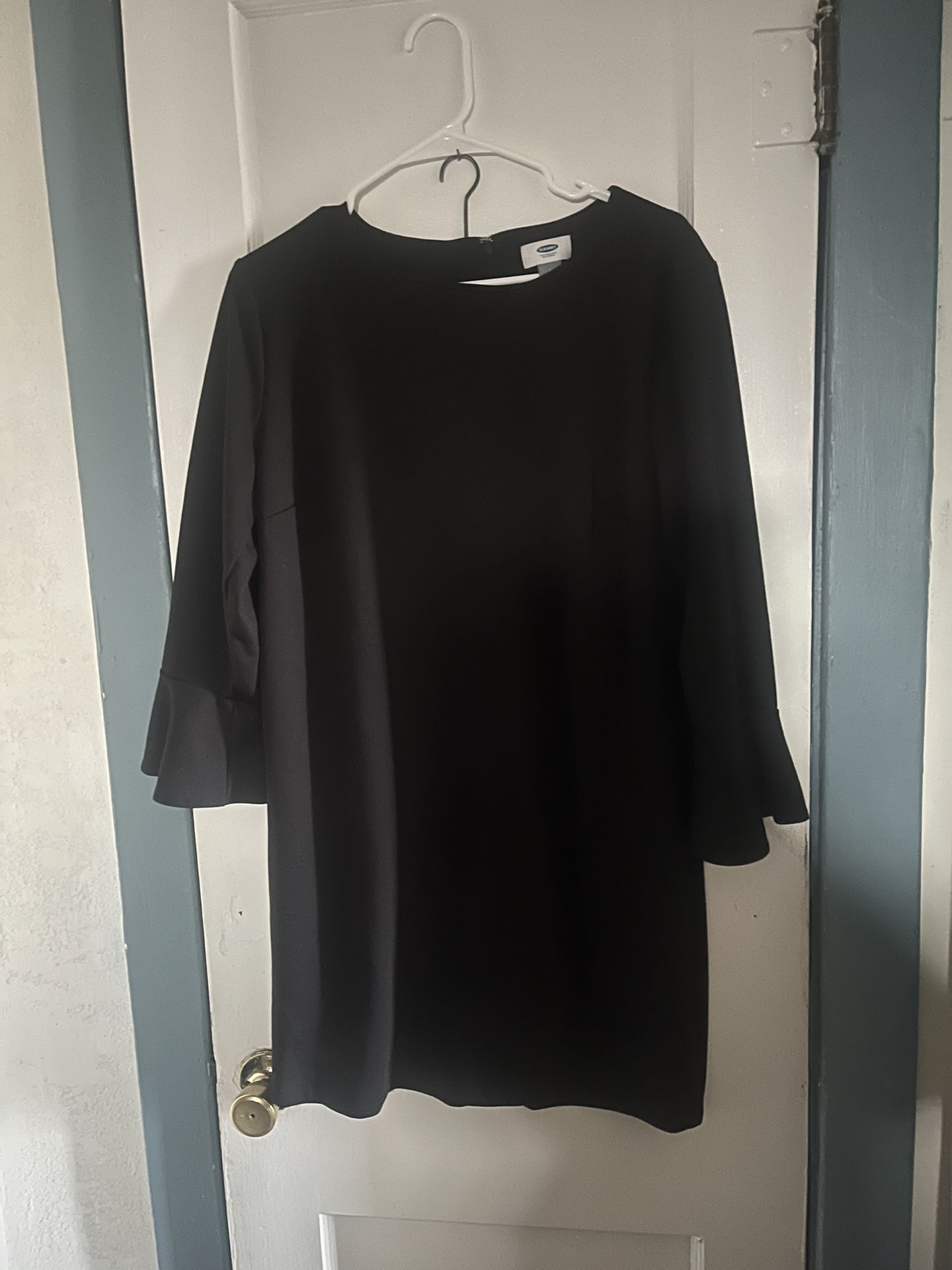 Black Knee Length Dress Sz Large