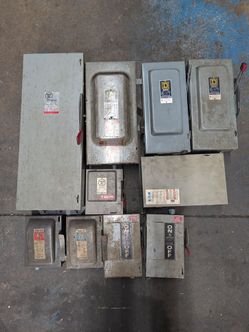 Assortment of 10 circuit breakers/safety disconnects/switch boxes