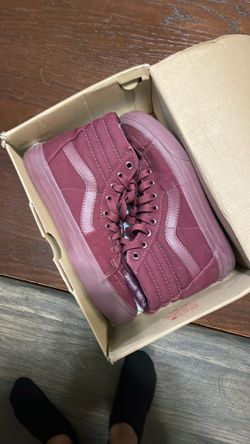 SK8-Hi burgundy vans US women’s 6.5