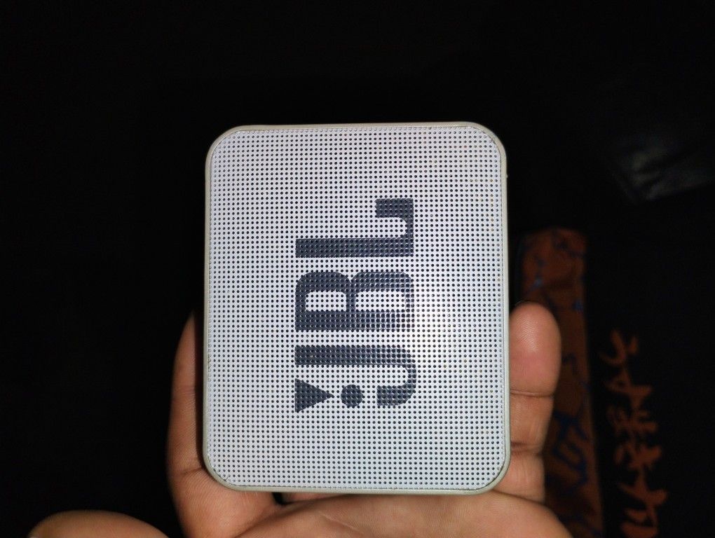 JBL 2 Speaker