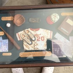 baseball shadow box