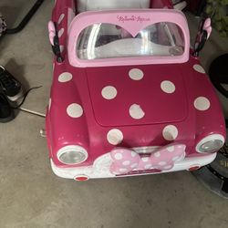 Minnie Mouse Car