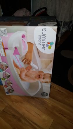 Luxury baby bath