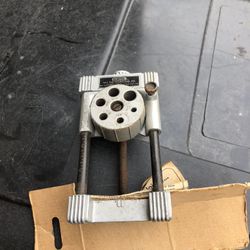 VINTAGE GENERAL HARDWARE 840 6 SIZE DOWELING JIG 3/16 1/4 5/16 3/8 7/16 1/2 USA $25