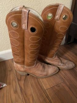 Boots Ladies 9.5