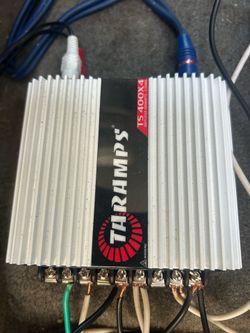 10” sub deaf bonce, 1 3000 watt taramp and 1 400 watt taramp