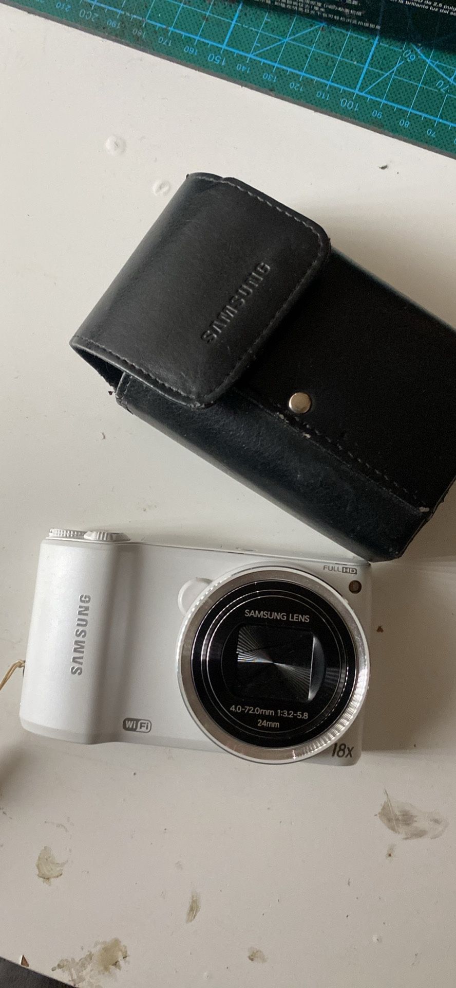 SAMSUNG WB250F
