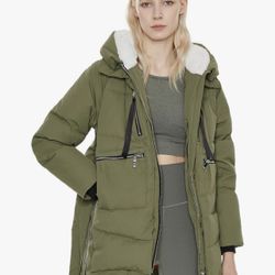 Women’s Down Parka Medium 