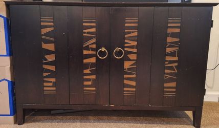 FREE TV Stand