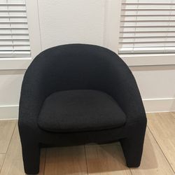 Boucle Chair 