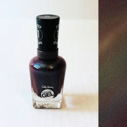 Sally Hansen Marine Metals Collection Miracle Gel Nail Polish 841 Holllaa-gram