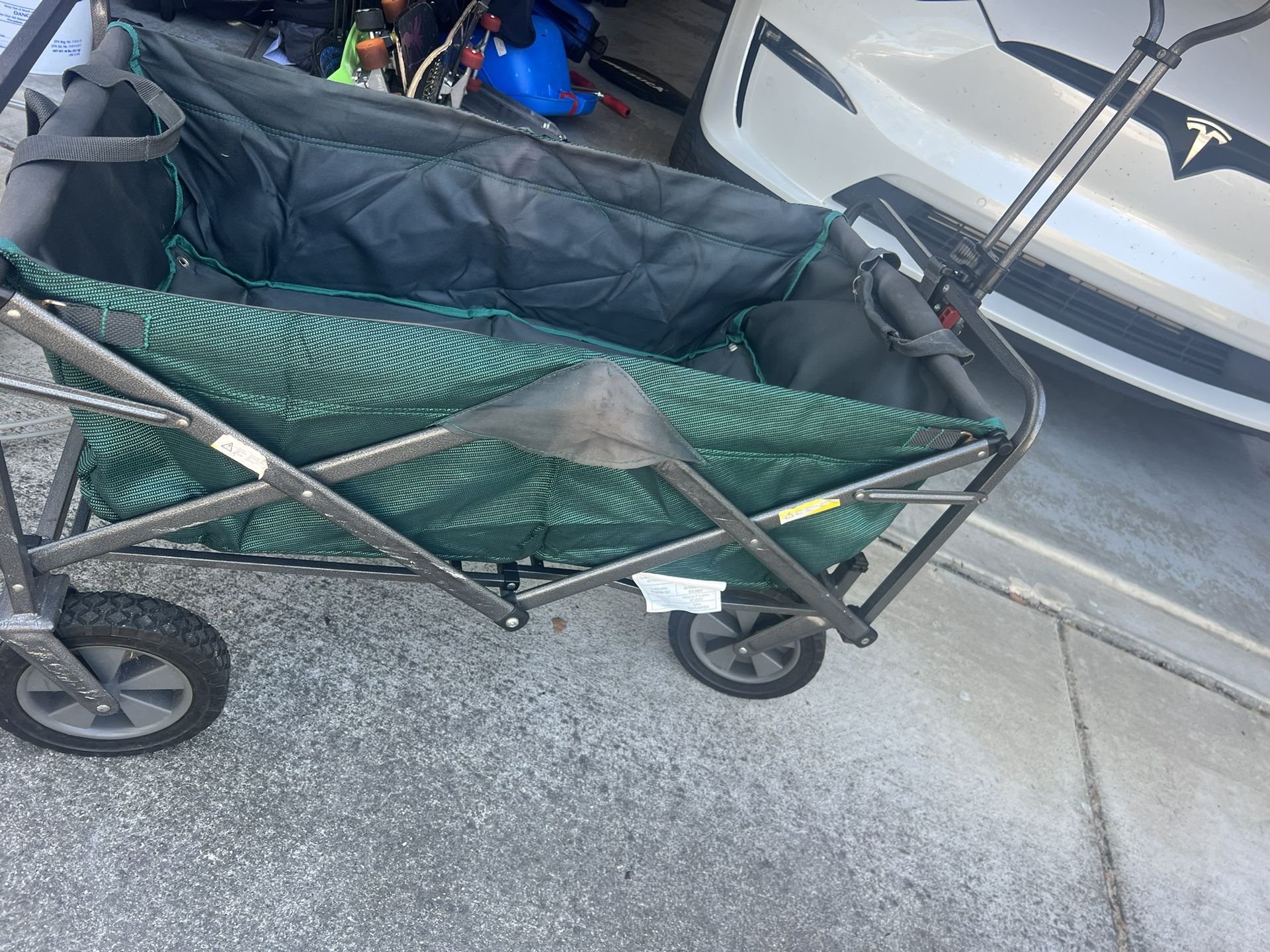 Costco Mac Sports Folding Wagon with Brakes