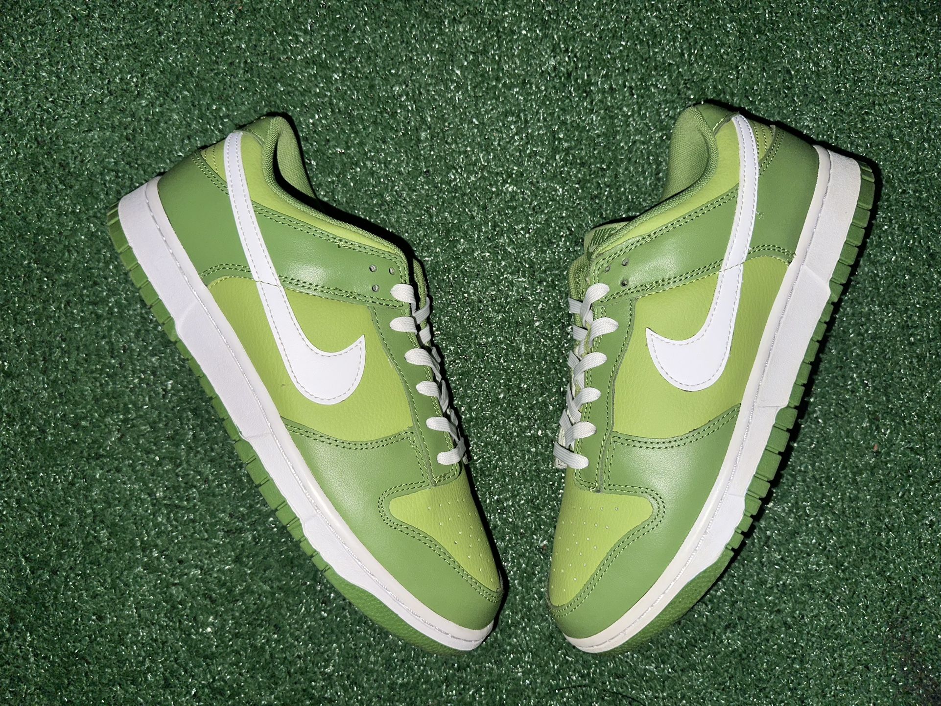 Nike Dunk Low “Chlorophyll”