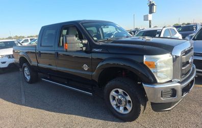 2016 Ford F-250 Super Duty DIESEL TRUCK 4WD 1-OWNER FORD F250 4X4