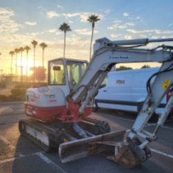 Takeuchi TB 260 Mini Excavator