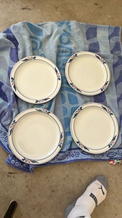 Danske bistro vintage plates. Made in Japan