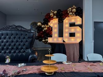Marquee Letters and Numbers