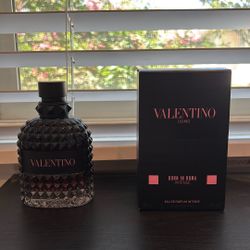 Valentino Born In Roma Intense 