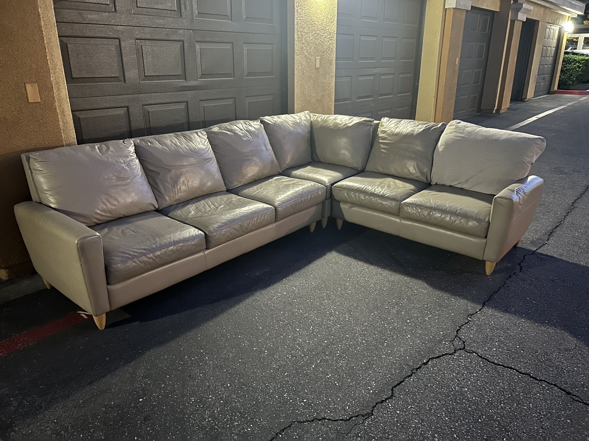 Sectional 