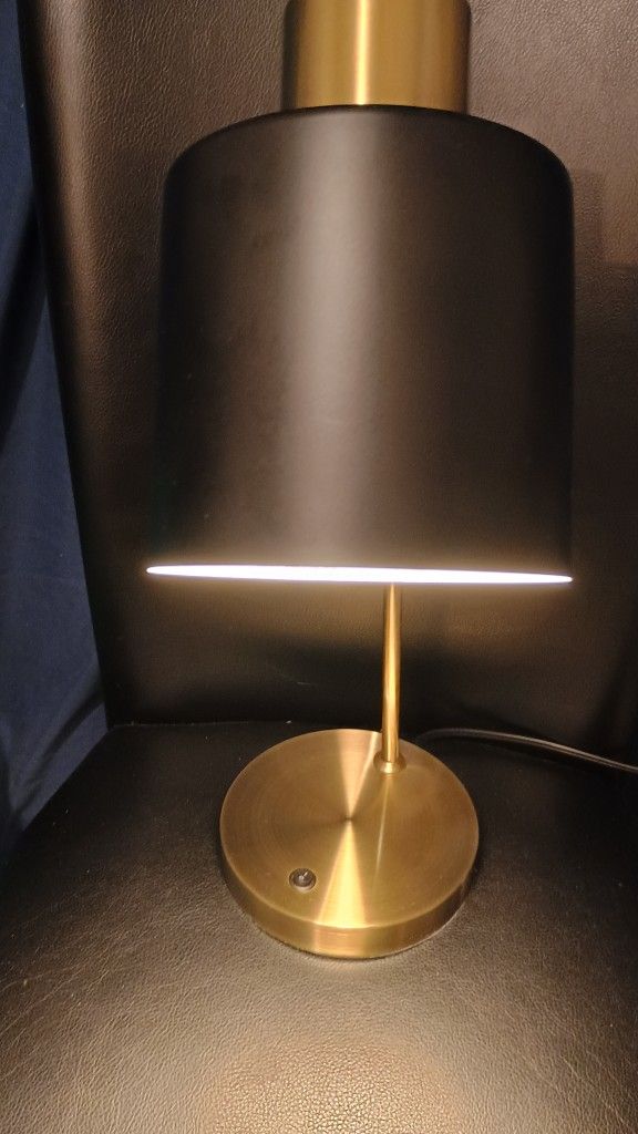 Desk Lamp /Table Lamp With USB Connector