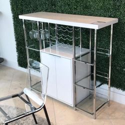 Bar Table New In Box\\ Bar Nuevo En Caja Disponible