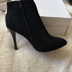 black booties size 8