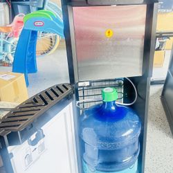 Water Dispenser Water Fountain 