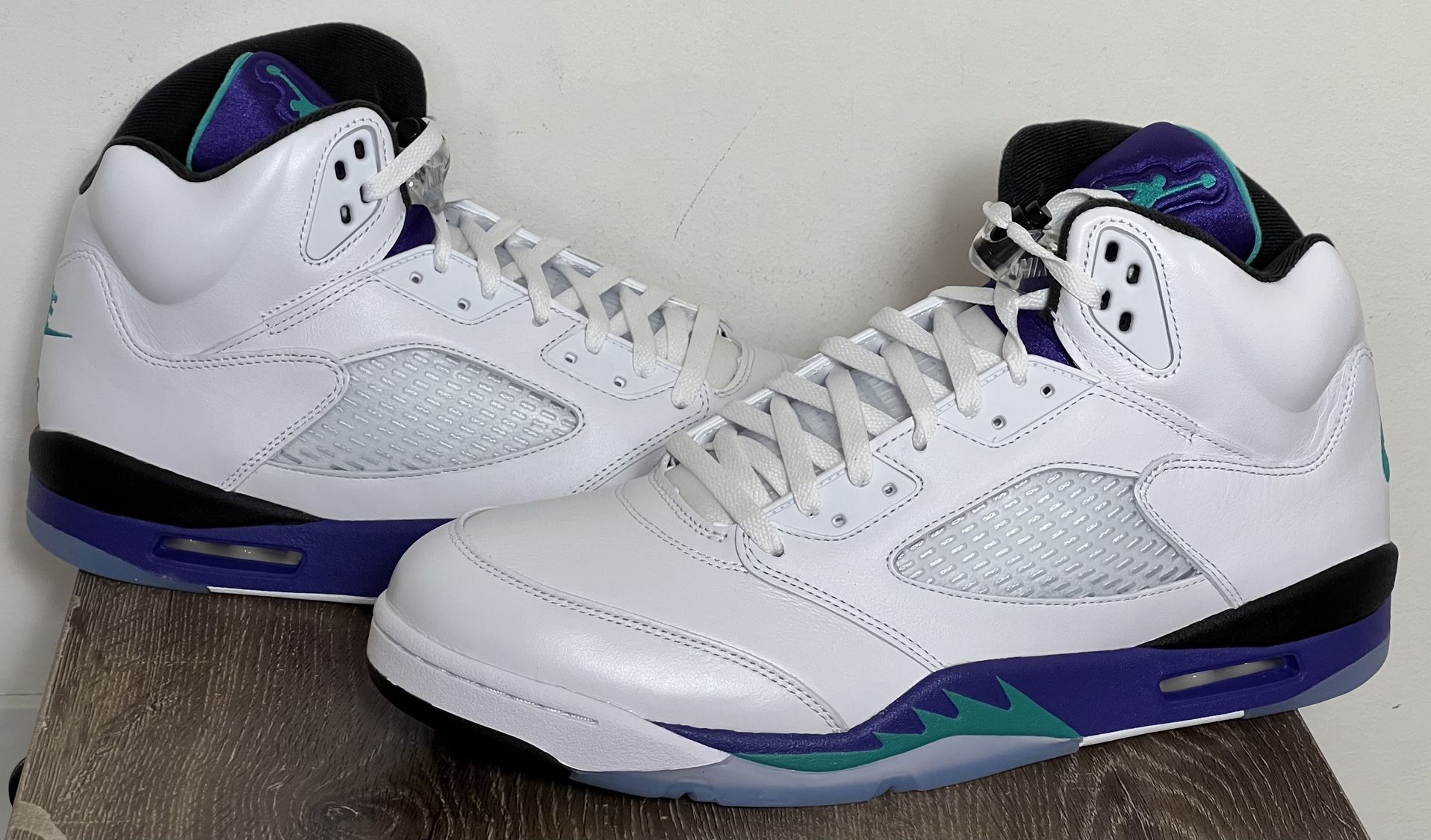 Air Jordan 5 Retro Grape 2025 | Men’s Size 15 | HQ7978-100 (NEW)