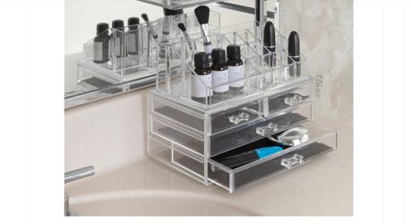 Acrylic organizer