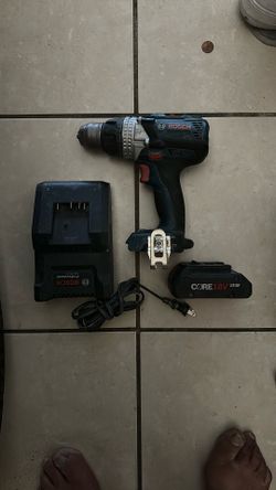 Bosch HDH183 18V Brute Tough ½" Brushless Hammer Drill w/ 4 Ah Battery & Charger