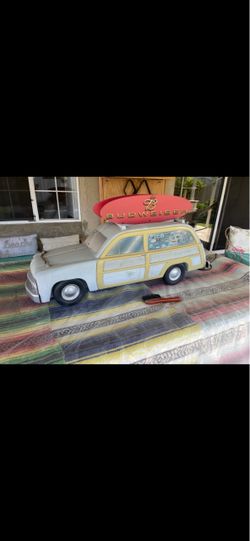 Antique woody pool light